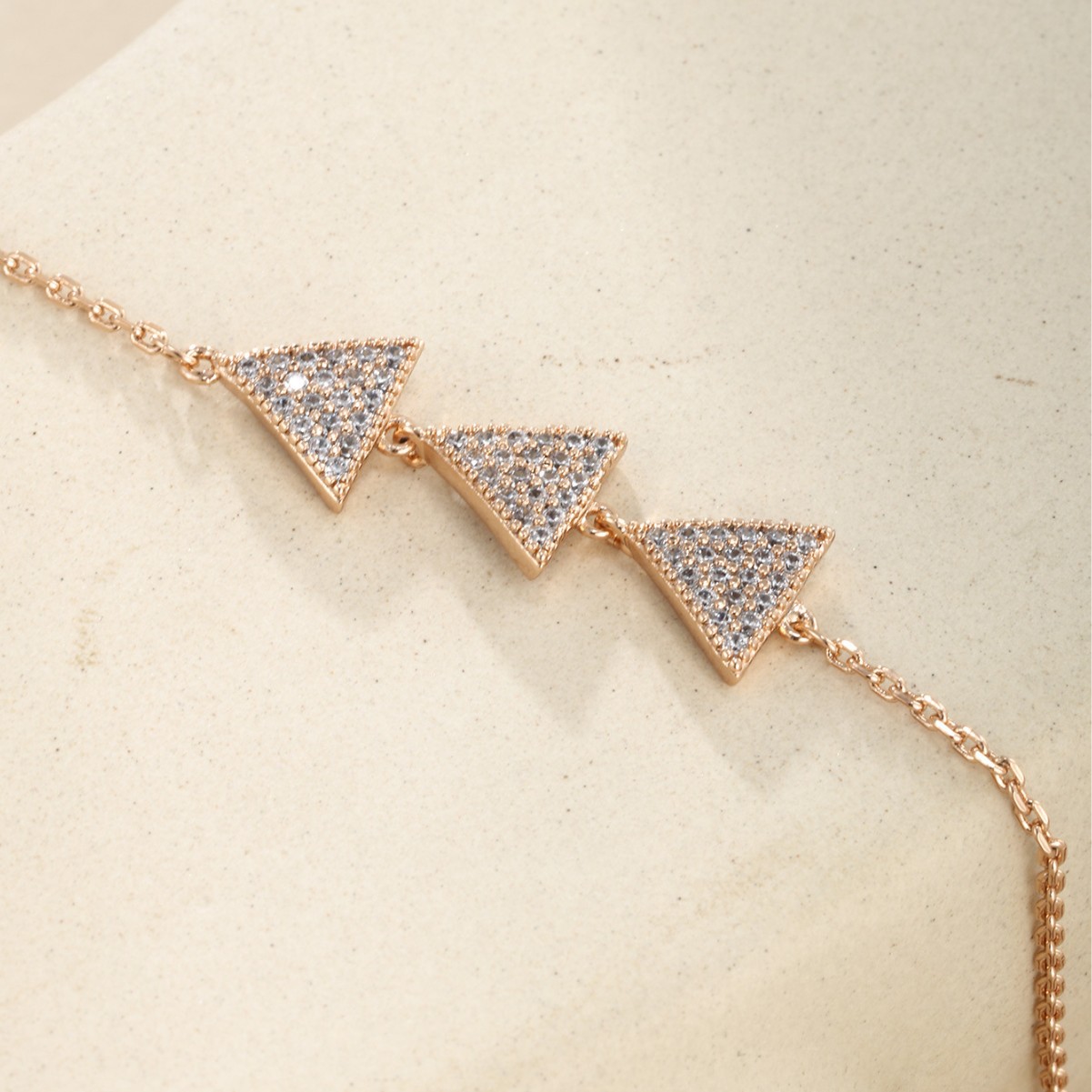 Luxury Unique Bracelet thumbnail 3