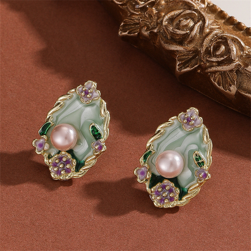 Studs Vintage Pearl Flower Earrings