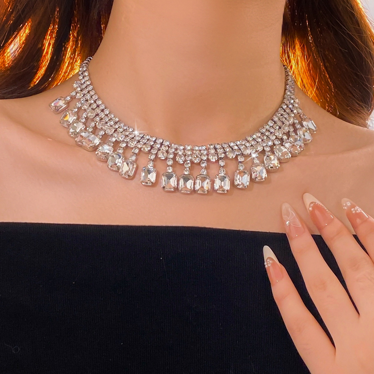 Premium Minimalist Luxury Unique French Style Necklace