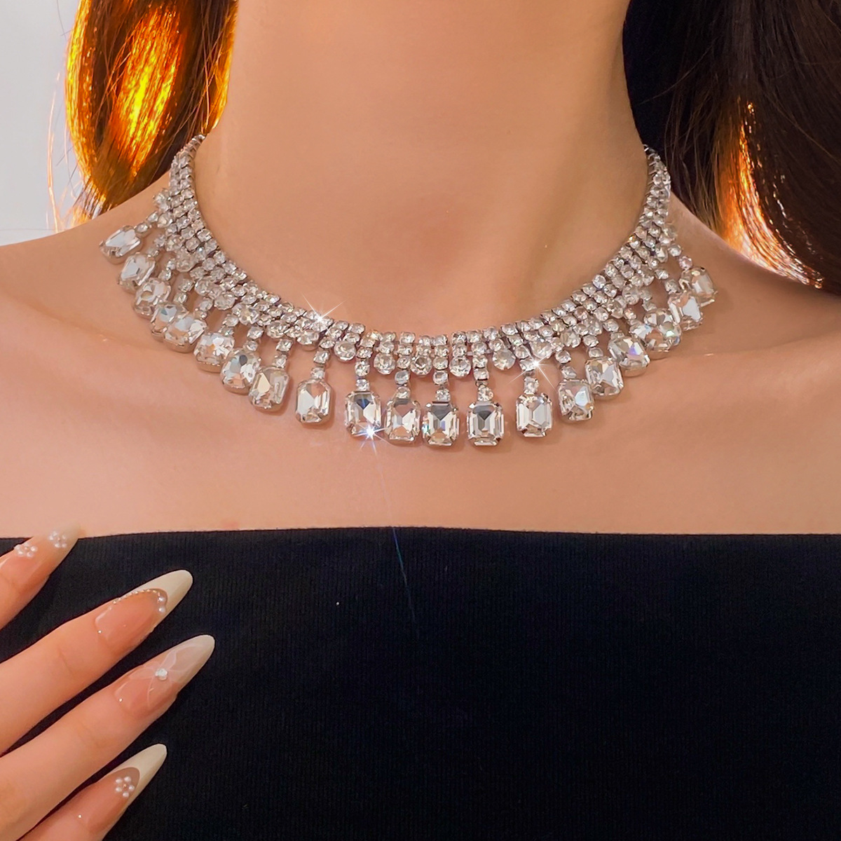 Premium Minimalist Luxury Unique French Style Necklace thumbnail 3