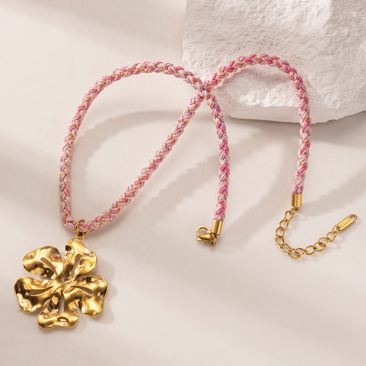 Instagram Style 18K Gold Plated Necklace thumbnail 4