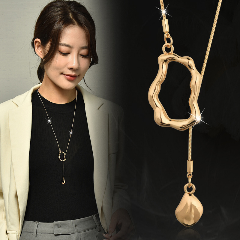 Geometric Minimalist Luxury Tassel Necklace