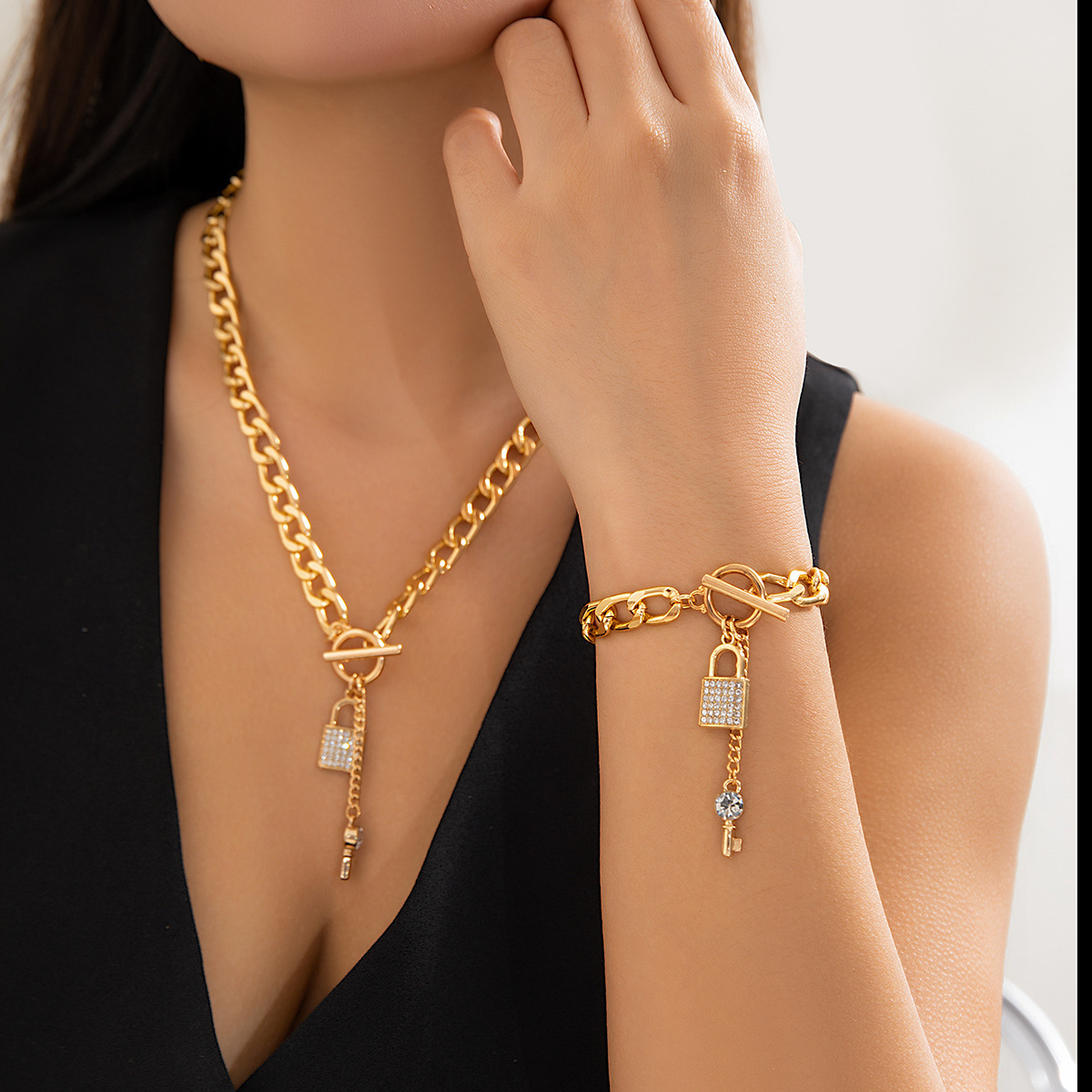 European & American Style Heart Necklace thumbnail 3