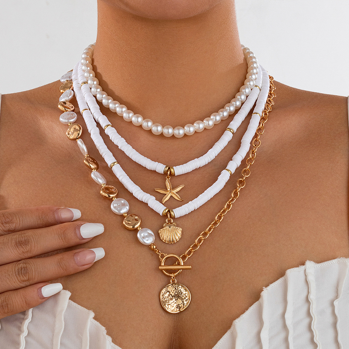 Irregular European & American Style Pearl Star Necklace thumbnail 4