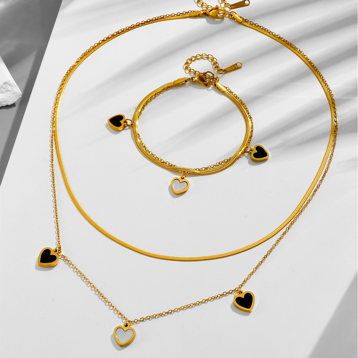 Instagram Style Luxury Unique European & American Necklace thumbnail 3