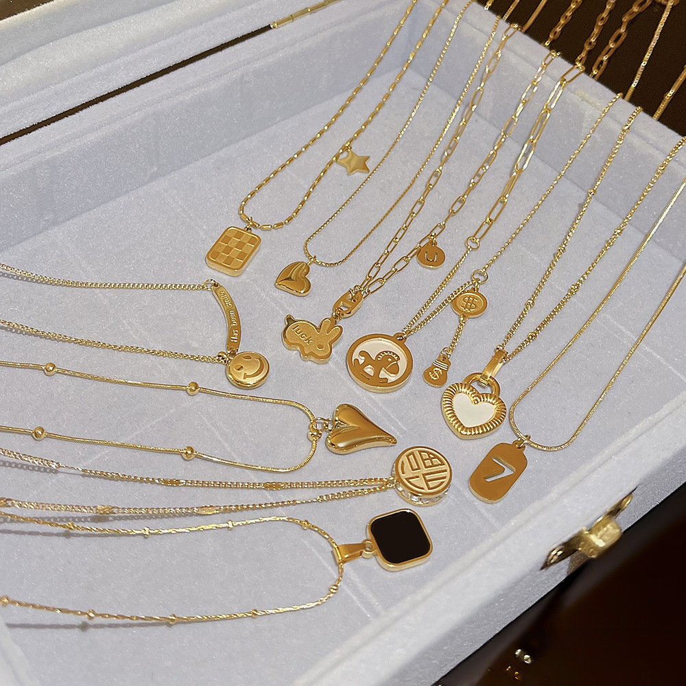 Premium Titanium Steel Luxury European & American Style Necklace thumbnail 4