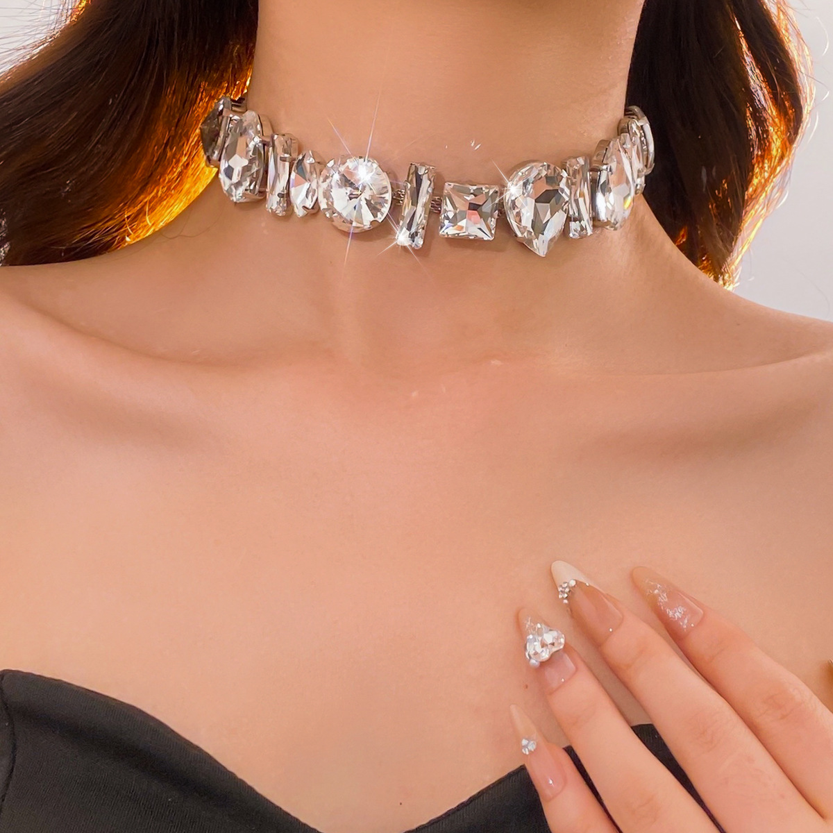 Premium Geometric Luxury Unique European & American Style Exaggerated Necklace thumbnail 5