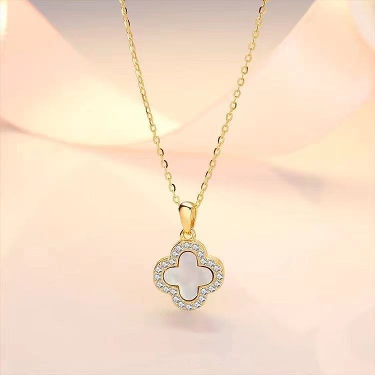 Necklace thumbnail 7