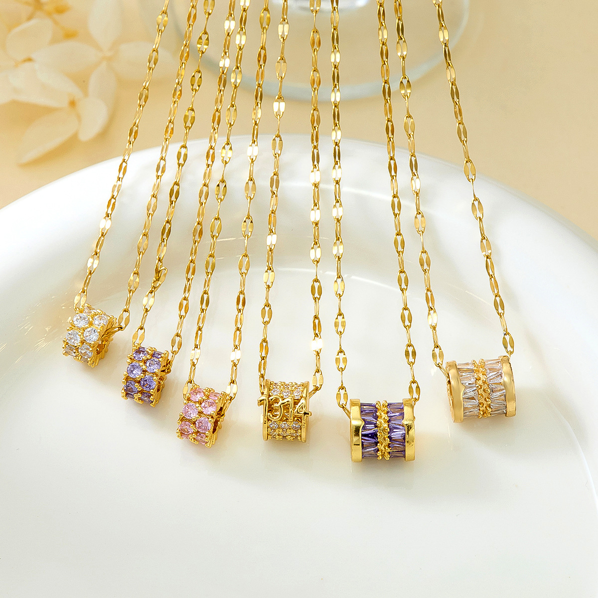 Premium Titanium Steel Luxury Necklace thumbnail 4