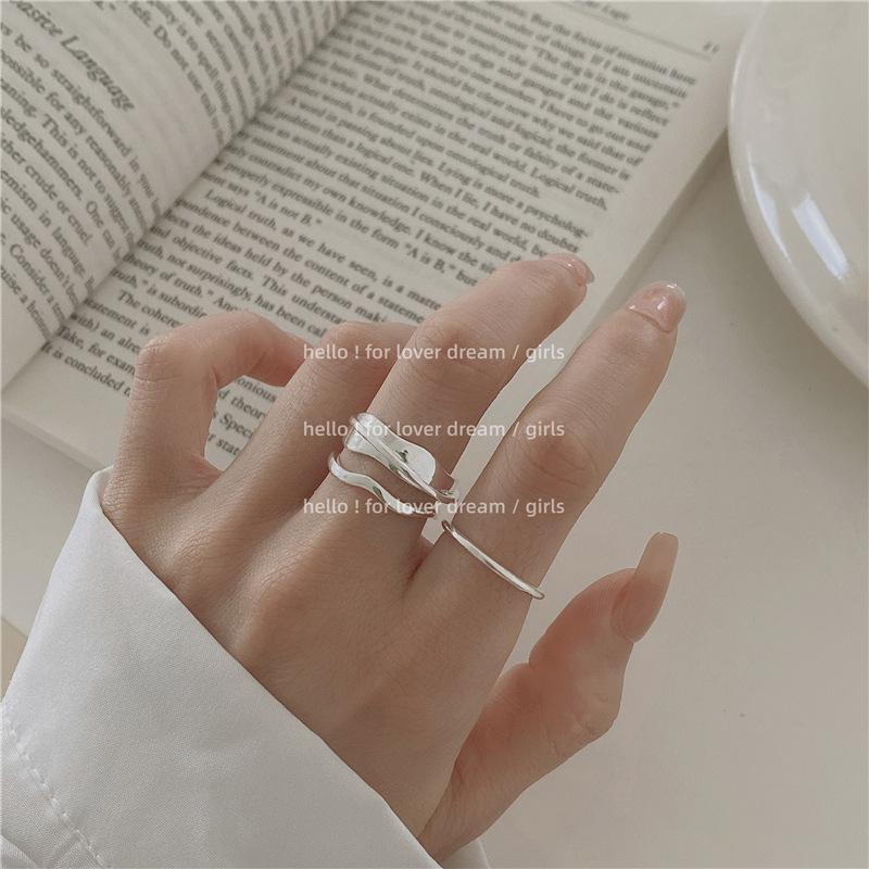 Geometric Vintage Crystal Flower Ring thumbnail 3