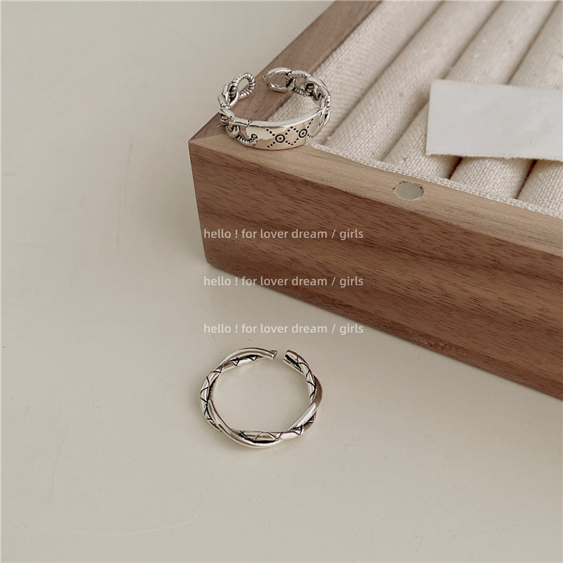 Geometric Vintage Crystal Flower Ring thumbnail 4