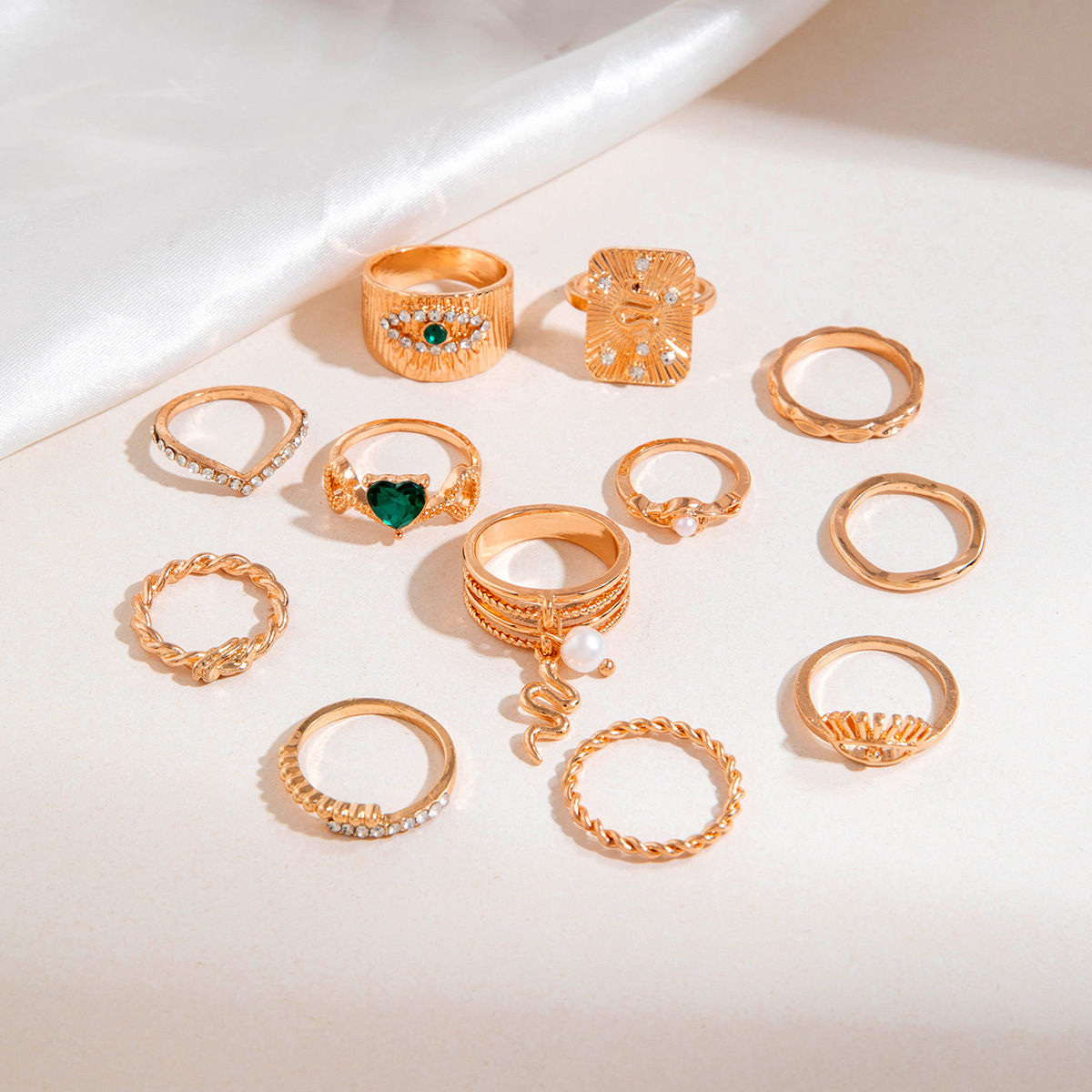 Alloy Jewelry Set Hollow Geometric Vintage European & American Style Pearl Ring thumbnail 5