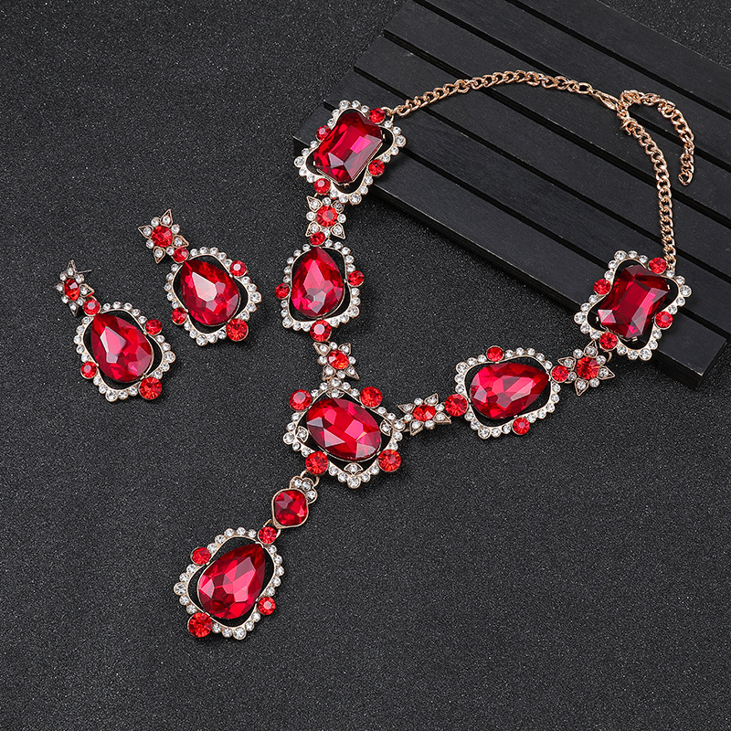 Alloy Necklace Vintage Exaggerated Jewelry Set - view 2
