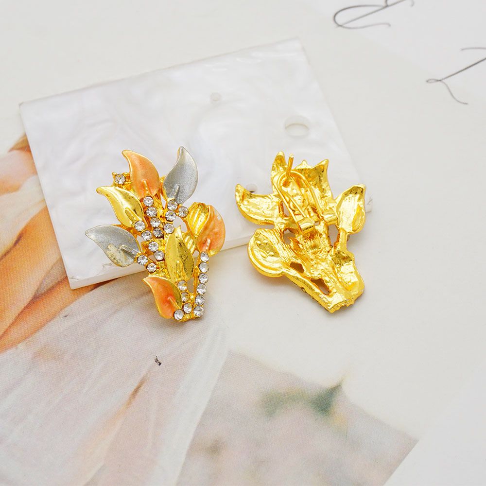 4-Piece Ring Necklace Earrings Bracelet Jewelry Set thumbnail 3