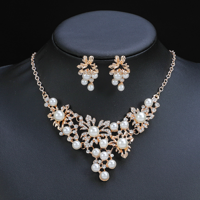 Royal Style Necklace Vintage European & American Pearl Jewelry Set thumbnail 3