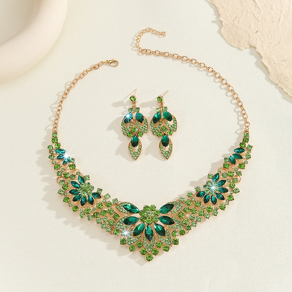 Alloy Necklace Earrings European & American Style Exaggerated Elegan Jewelry Set thumbnail 6