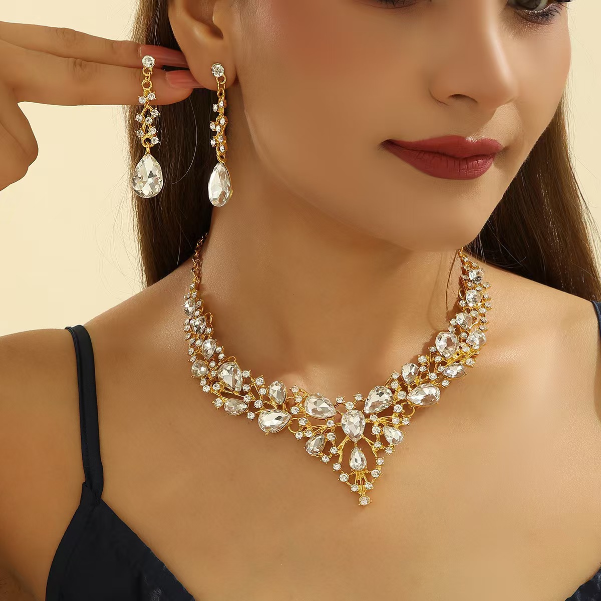 2-Piece Alloy Necklace Earrings Water Drop Bridal Jewelry Set