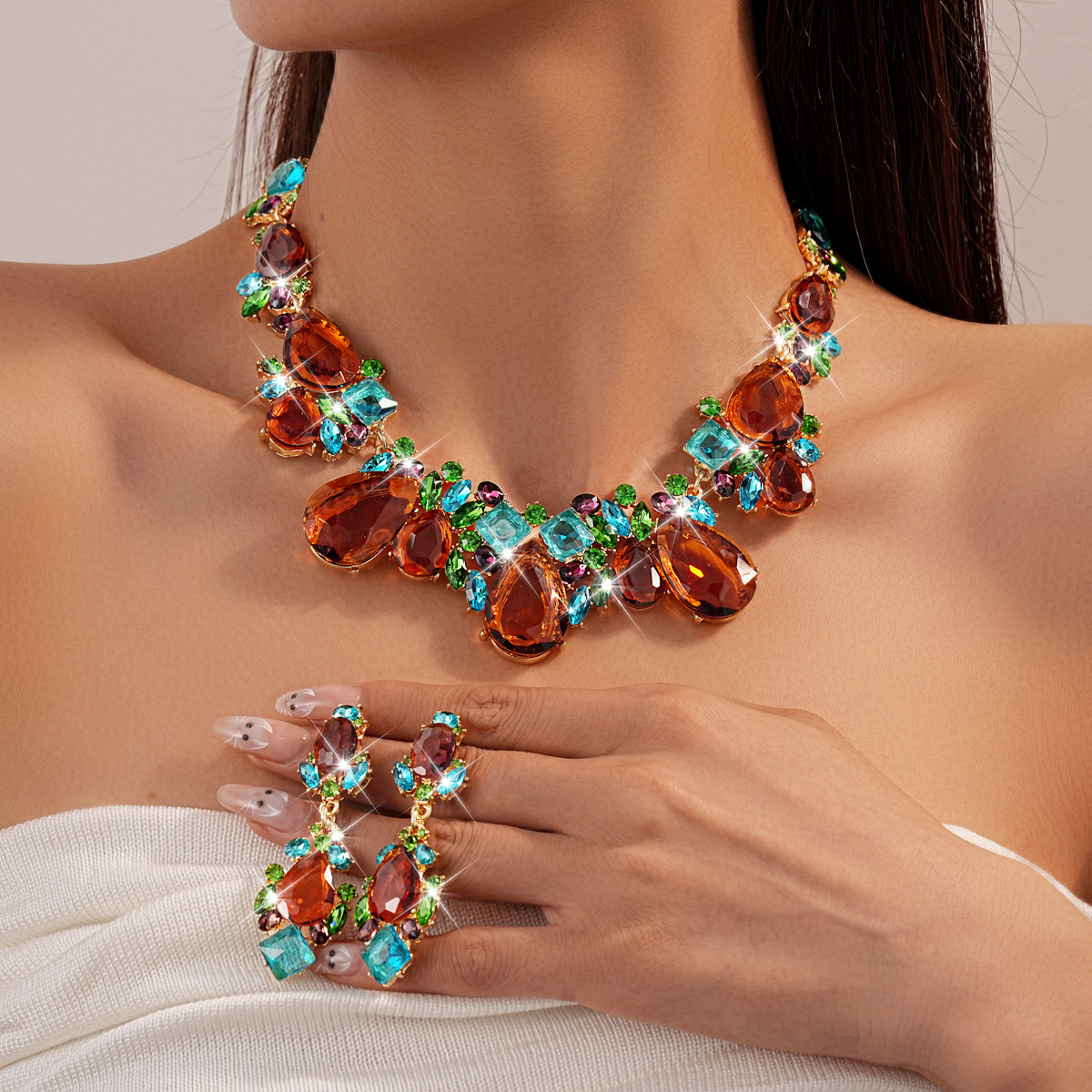 Premium Royal Style Necklace Minimalist Vintage Luxury Water Drop Jewelry Set